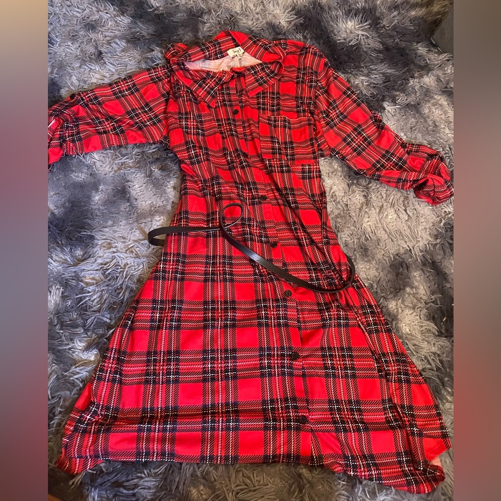 Red long sleeve dress